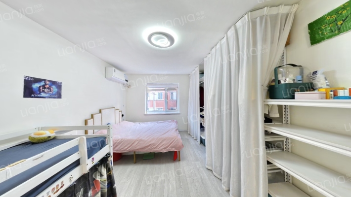 新跃里二手房实景图