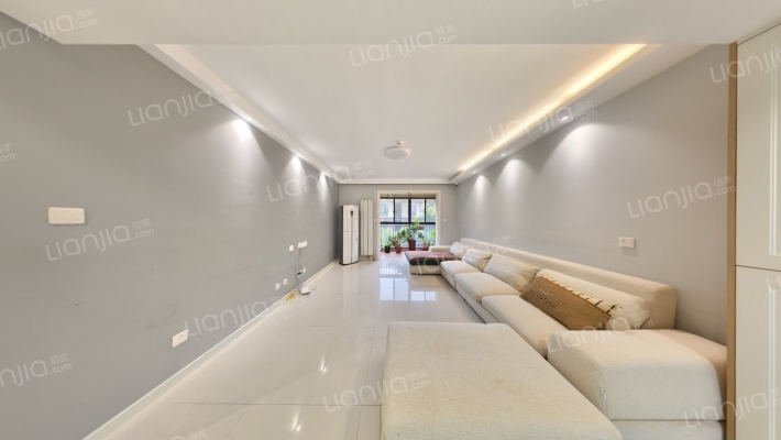 保亿风景大院二手房实景图