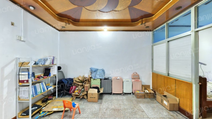 警官公寓（西洪路）二手房实景图