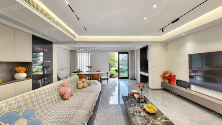 麓铭云麓里二手房实景图