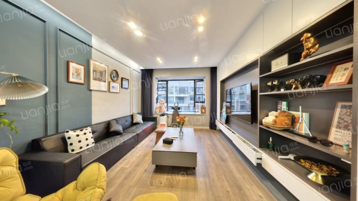 麓山印象二手房实景图