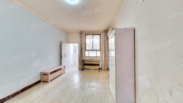 经一路四号院二手房实景图