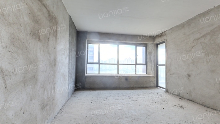 德威朗琴湾二手房实景图