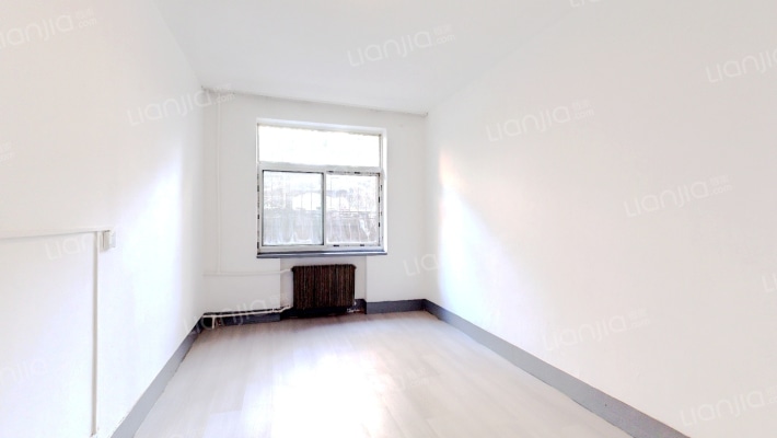 省人行宿舍二手房实景图