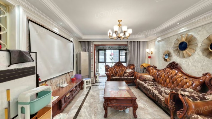 中海锦苑二手房实景图