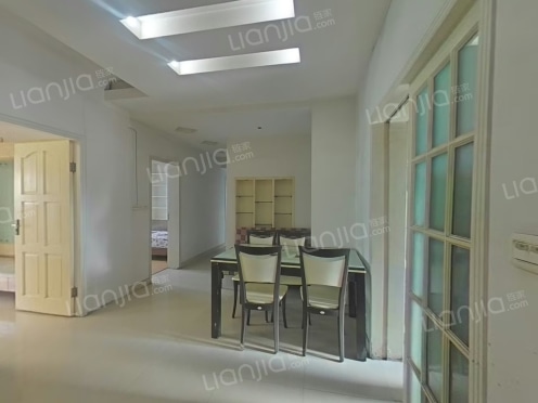 整租·东方家园 4室2厅 东南/南