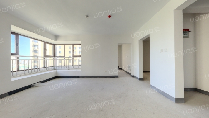 绿地望海领御二手房实景图