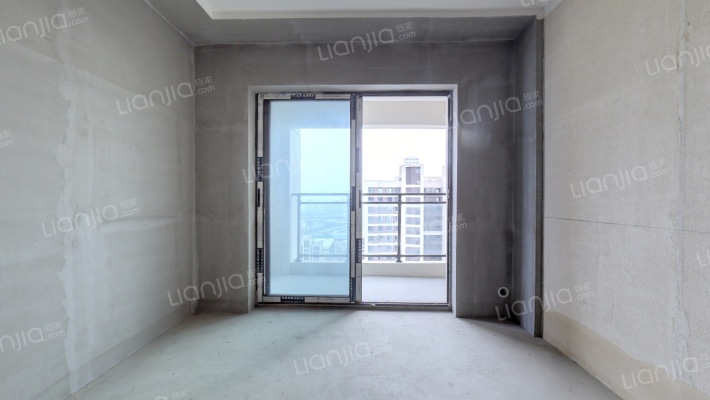 江樾云著二手房实景图