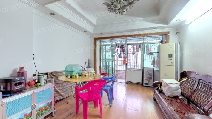 麦地安居花园二手房实景图