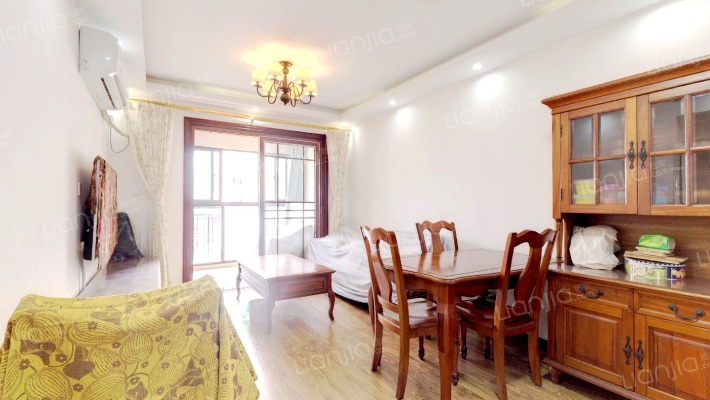 佳源上海小城二手房实景图