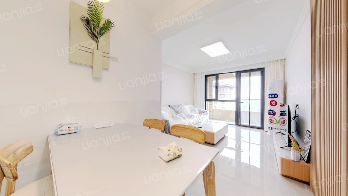 山海小镇二手房实景图