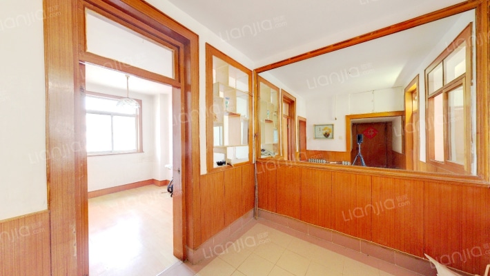 奇山中街二手房实景图