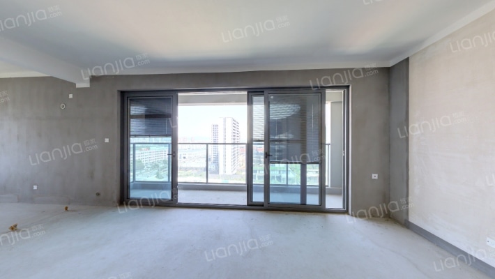 时代云图里二手房实景图