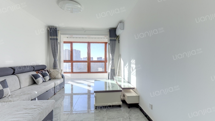 此房满二 精装修 好楼层 采光好 闹中取静小区 物业好-客厅