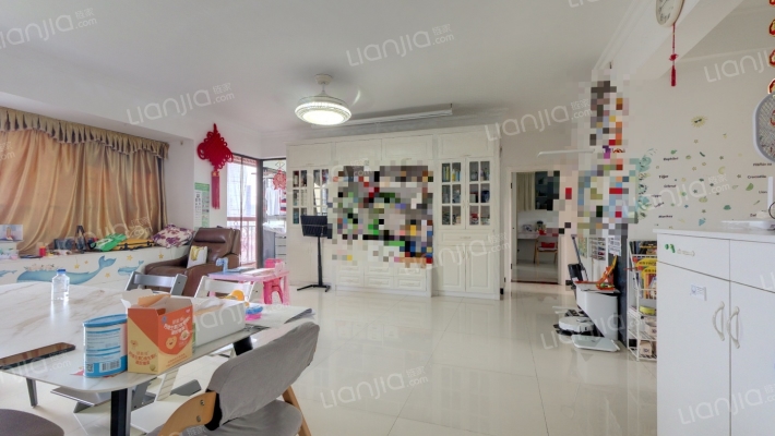 中信凯旋公馆二手房实景图