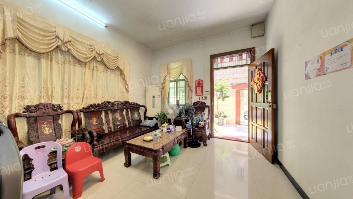 金斗新村二手房实景图