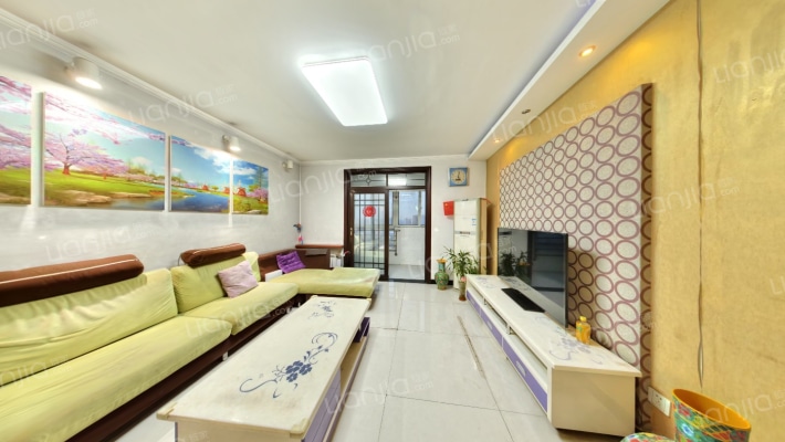 现代花城二手房实景图