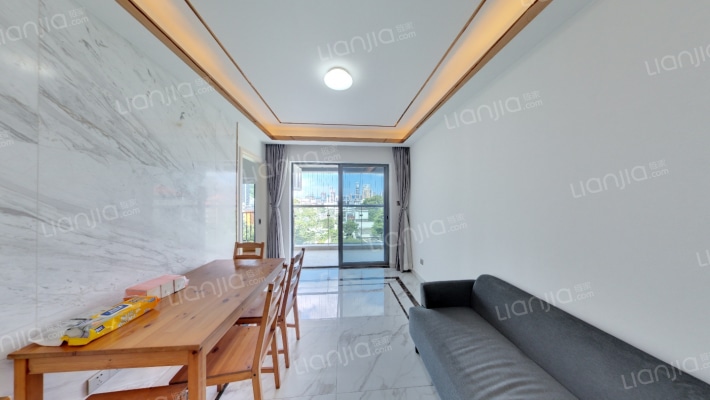 合泰御景翠峰二手房实景图