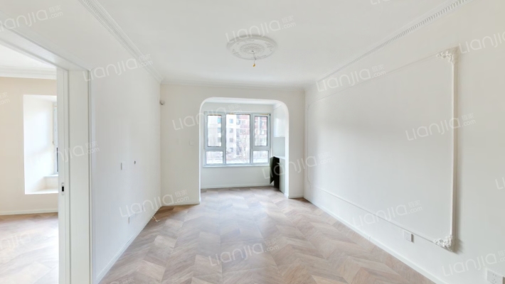 藝英里二手房实景图