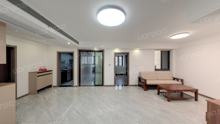 三里墩花苑三期二手房实景图