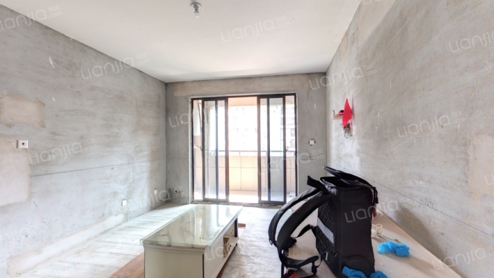 东方蓝海六期二手房实景图