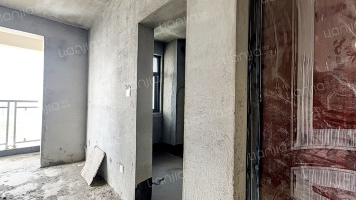 三川水岸二手房实景图