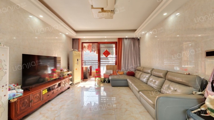 山语豪庭二手房实景图