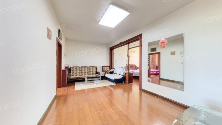 自来水家属楼二手房实景图