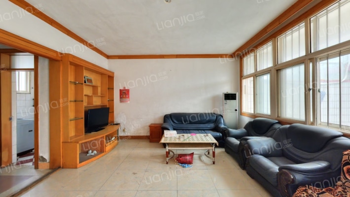 莲花小区二手房实景图