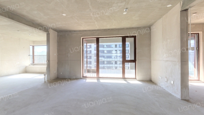 龙湖春江天玺A区二手房实景图