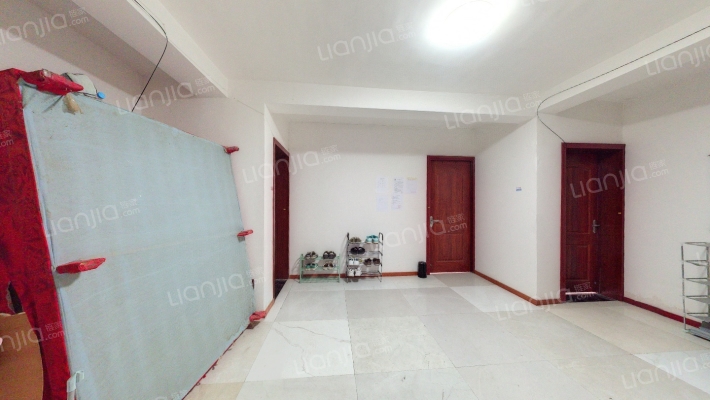 泰伯花苑一区二手房实景图