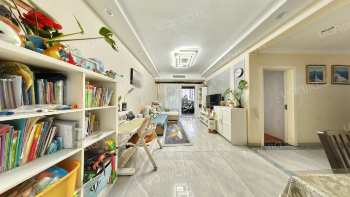 旭辉城橙郡二手房实景图