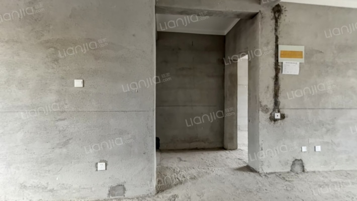 观澜水岸一号院二手房实景图