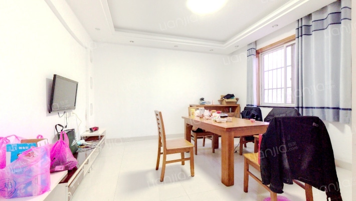 锦山花园二手房实景图