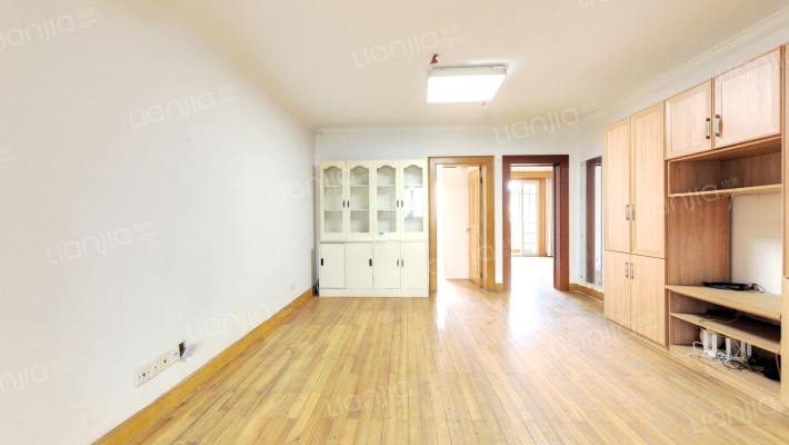 华航小区二手房实景图