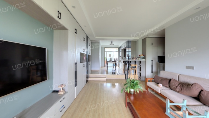 宝城名苑二手房实景图