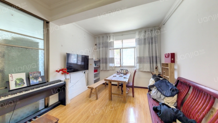 蔡甸大街190号二手房实景图