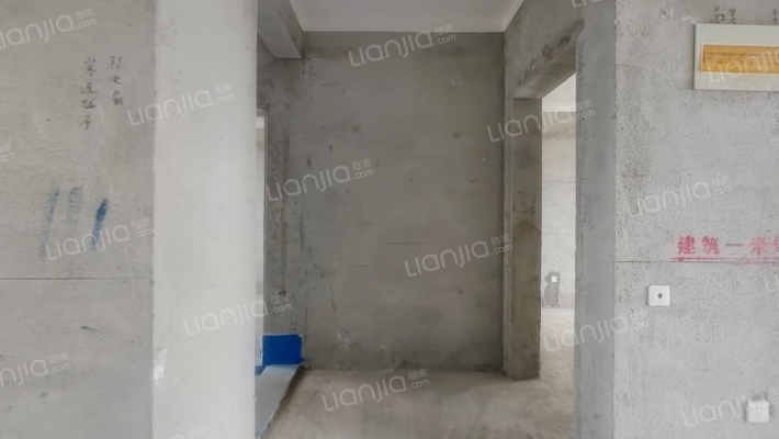 华城安置房二手房实景图