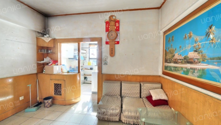 国家地方税务局宿舍二手房实景图