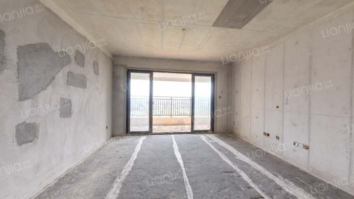 南宁绿地城二手房实景图