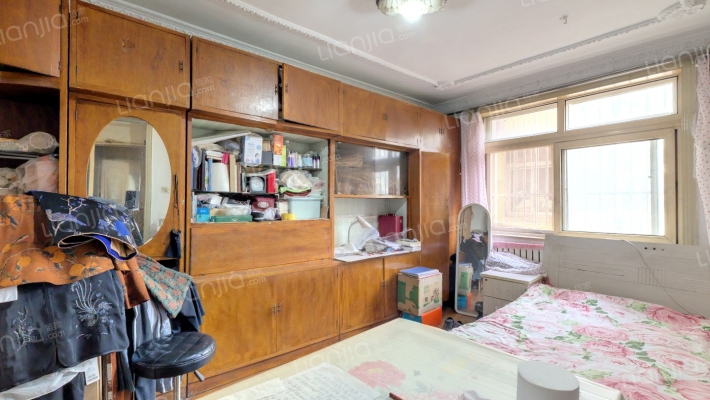 铁岭路4号二手房实景图