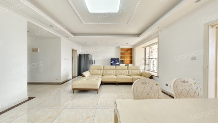 蓝光香瑞湖二手房实景图