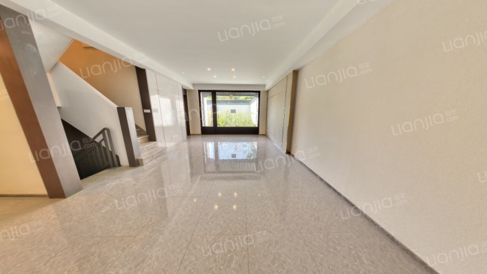 蜀道蓝城桃李春风二手房实景图