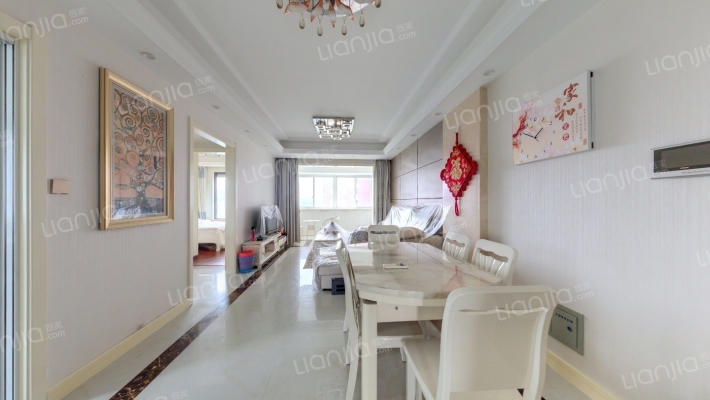 伊顿公馆二手房实景图