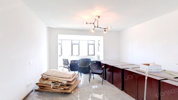 中冶丽苑二手房实景图