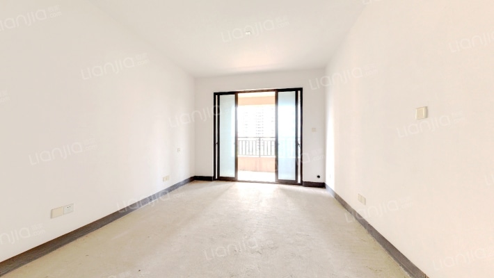 绿地国际博览城一期君珑二手房实景图