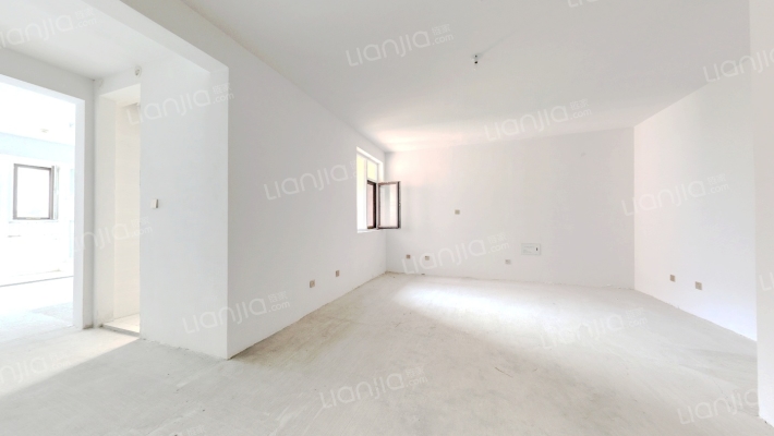 中阳国际社区二手房实景图