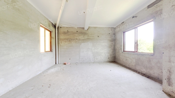 桐庐金色港湾度假村二手房实景图