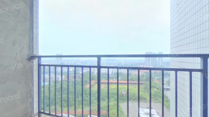 公园1号二手房实景图