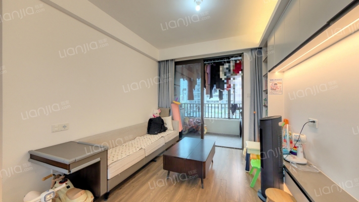 海玥和鸣二手房实景图